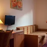 Orion Hotel 3*