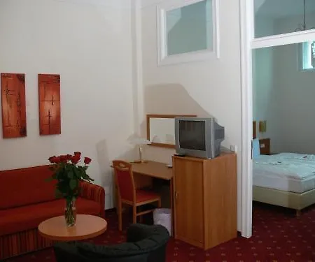 Orion Hotel 3*