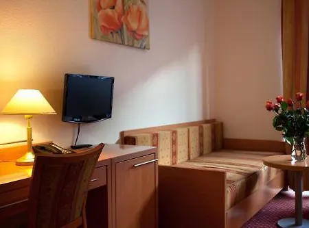 Orion Hotel 3*